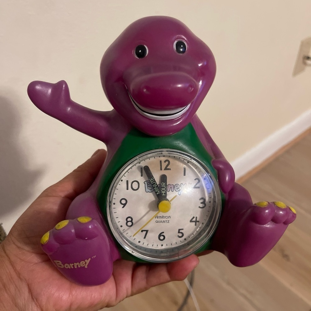 VTG Barney Dinosaur Armitron Quartz Clock Tested Works 6" Rare Comes w/ Battey